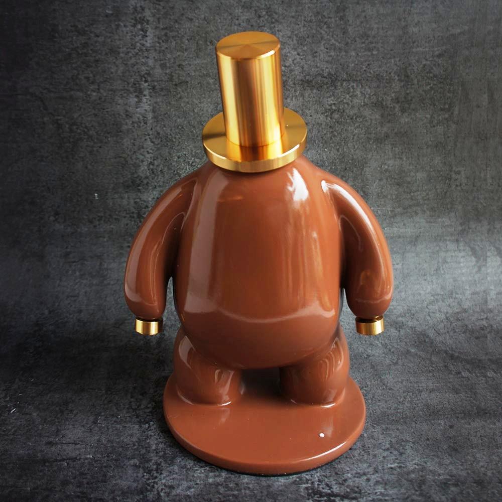 Brown Gentlemen With Metal Cap A by Satgurus