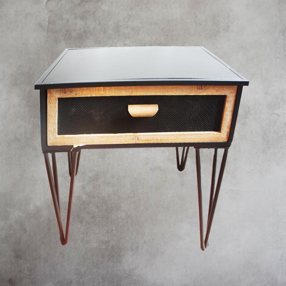 Dressing Table by Satgurus