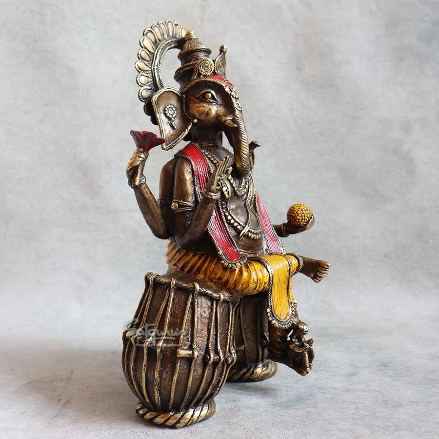 Bell Metal Ganesha On Tabla By Satguru's