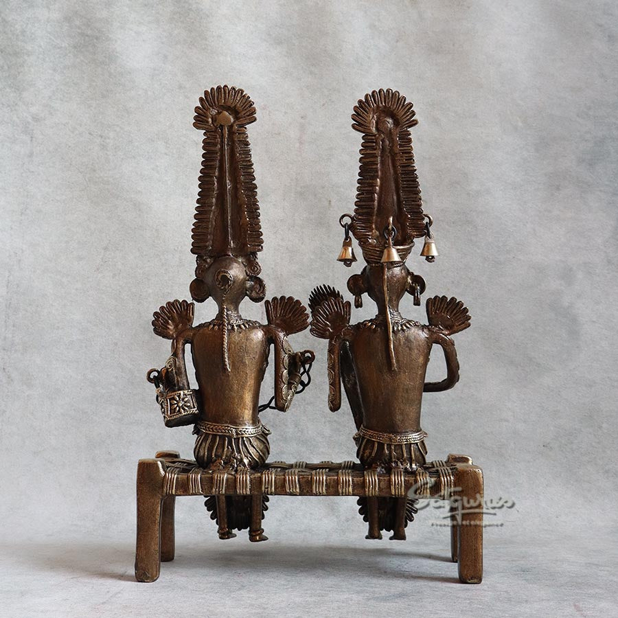 Jhitku Mitki Smaal On Cot By Satguru's