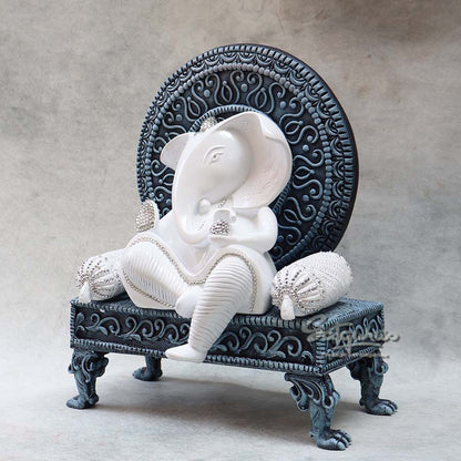 Om Modern Singhsan Ganesha BY Satgurus