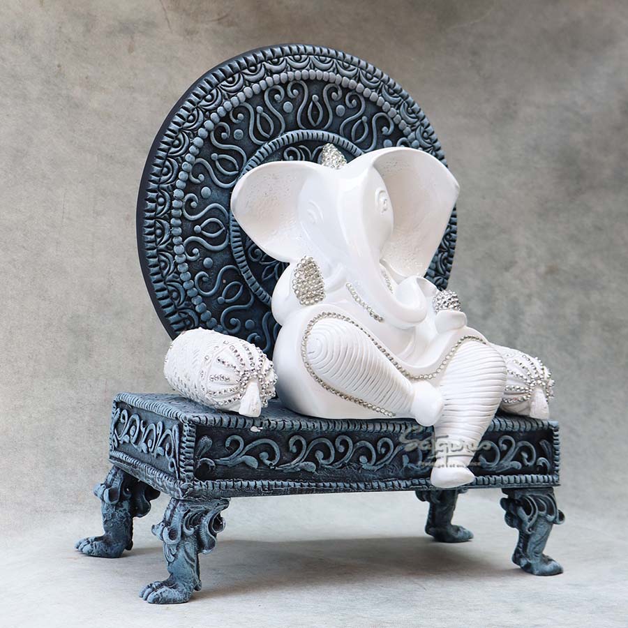 Om Modern Singhsan Ganesha BY Satgurus