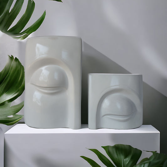 Eye Design Vase Sets  / White by Satgurus