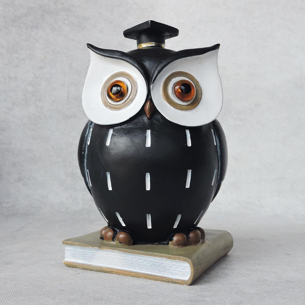 Doctor Owl / Medium by Satgurus