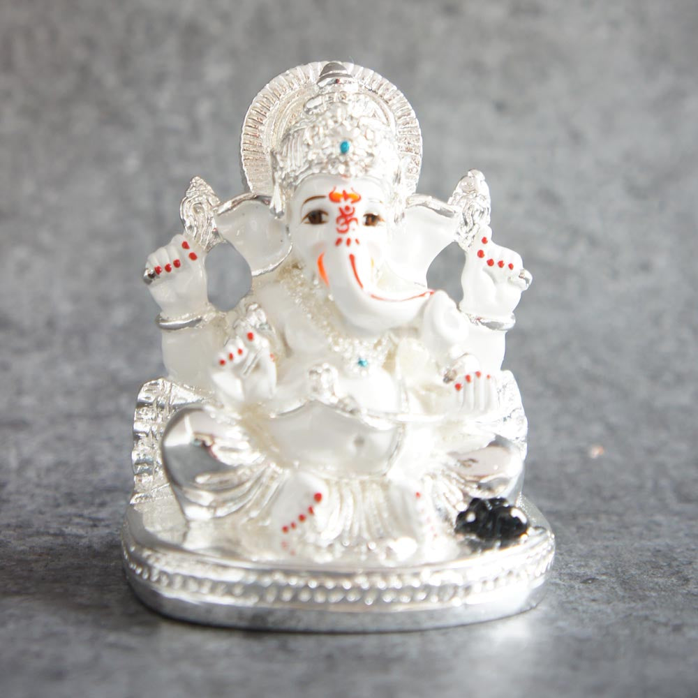 Baby Titwala Ganesha By Satguru's