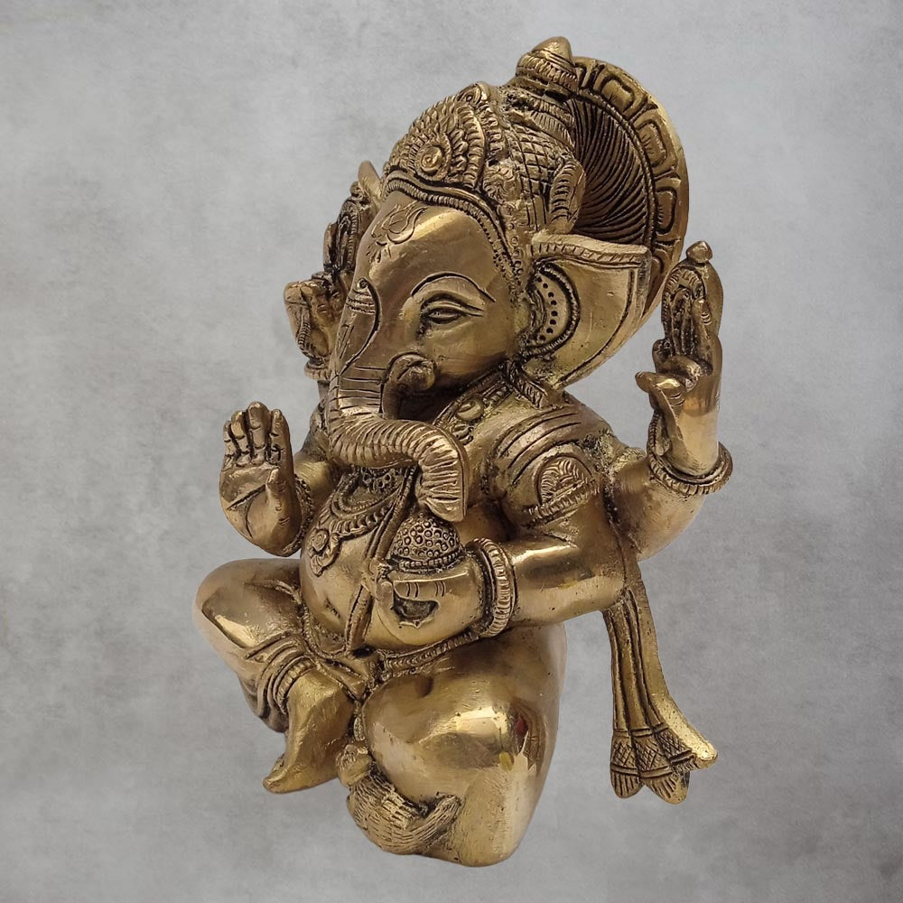 Brass Sitting Ganesha by Satgurus