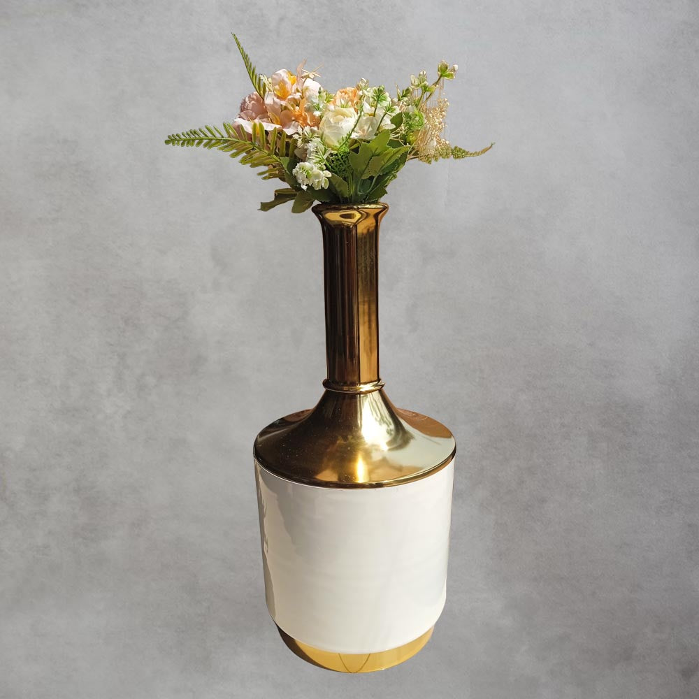 Gold White Slim Neck Vase Big by Satgurus