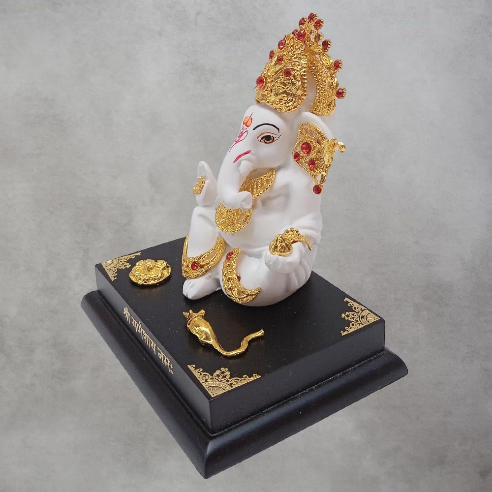 Appu Jewellery Ganesh On Base by Satgurus