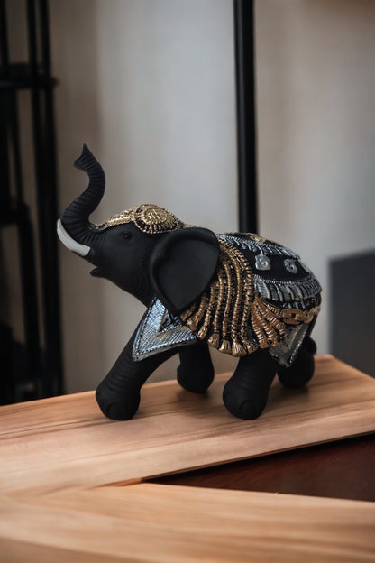 Black Elephant / Medium by Satgurus