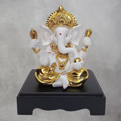 Mukut Ganesha White / Gold - B by Satgurus