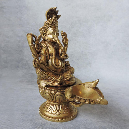 Brass Nepali Ganesha With Diya by Satgurus