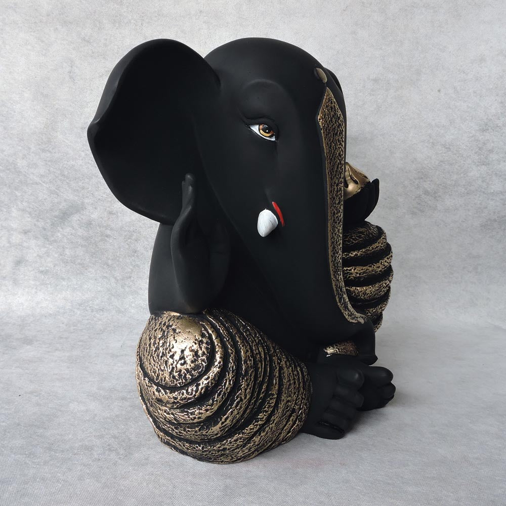 Supkarna Ganesha / Black by Satgurus