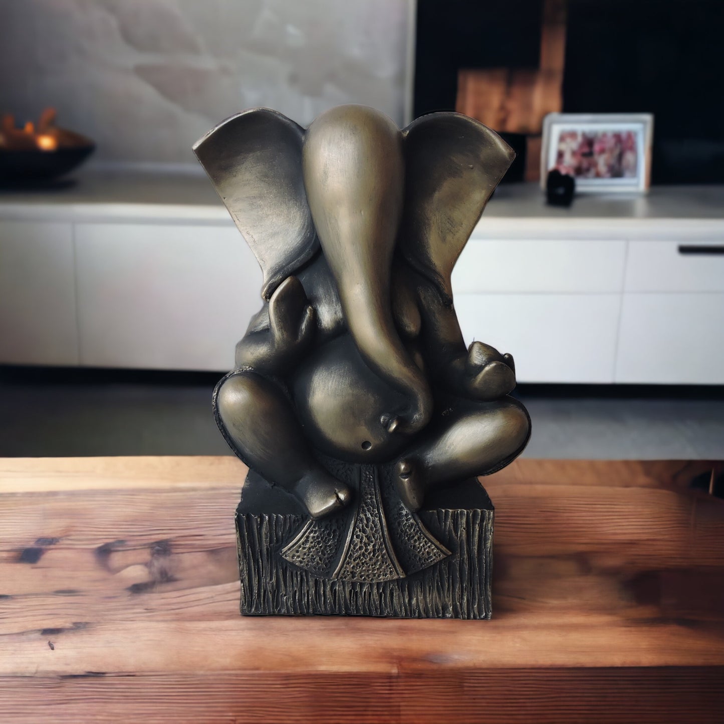 Ameya Ganesha / Gold by Satgurus