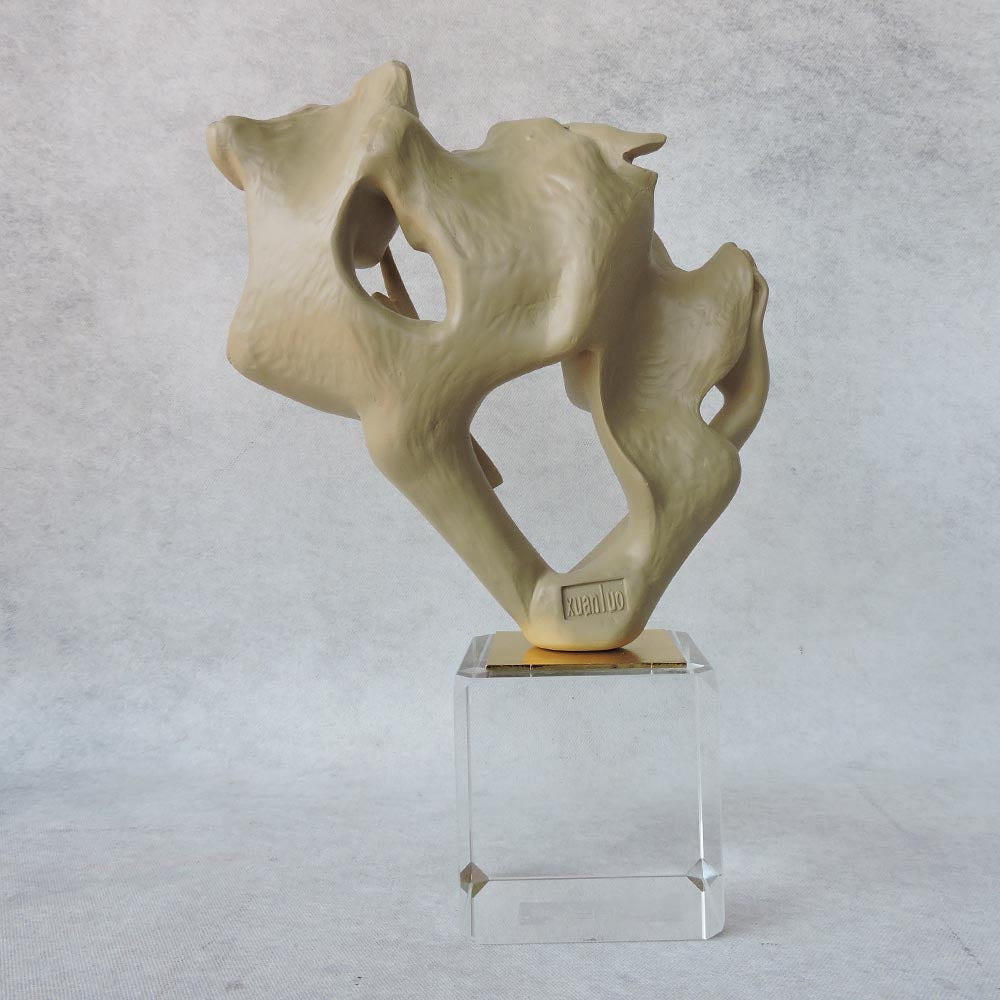 Abstract 3 Faces Figurine by Satgurus