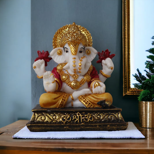 Dagdu Ganesh by Satgurus