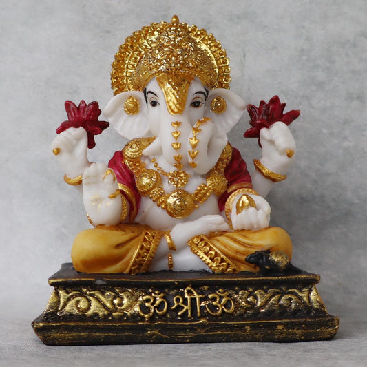 Dagdu Ganesh by Satgurus