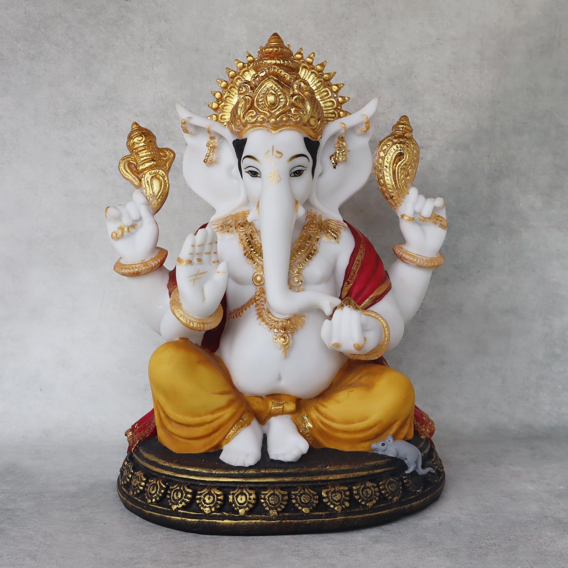 Ganesha Sitting On Round Base by Satgurus