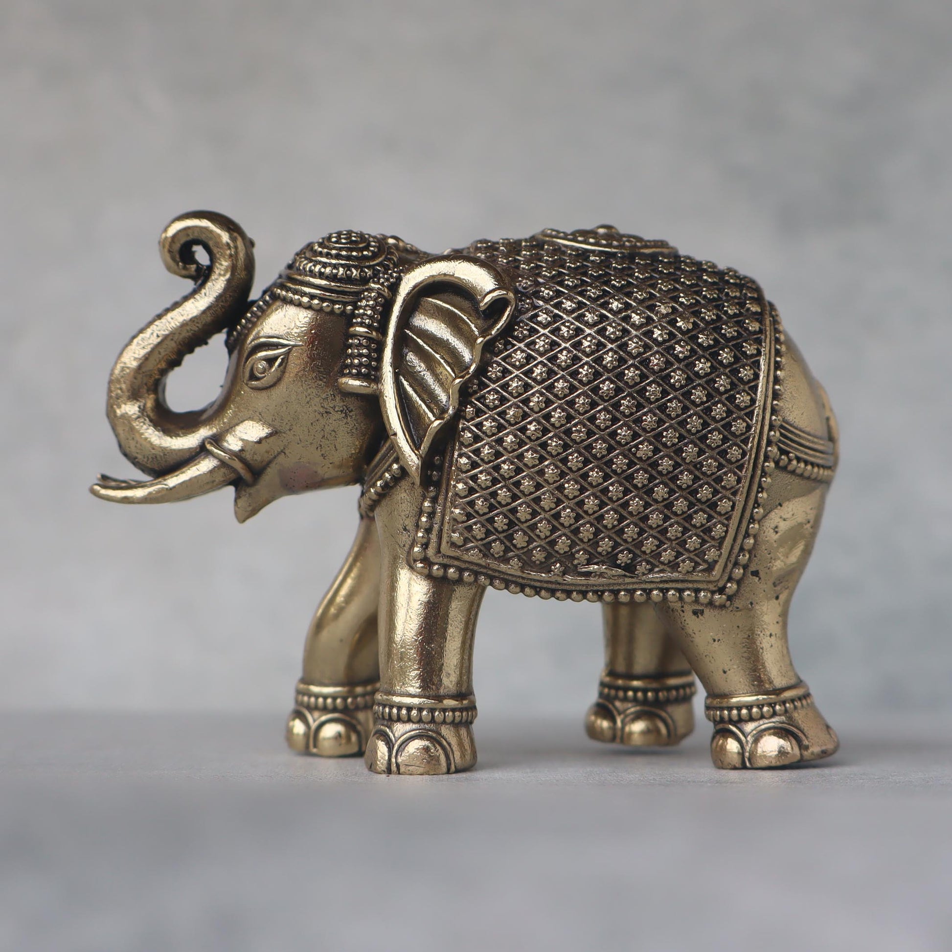 Ashtadhatu Elephant Showpiece by Satgurus