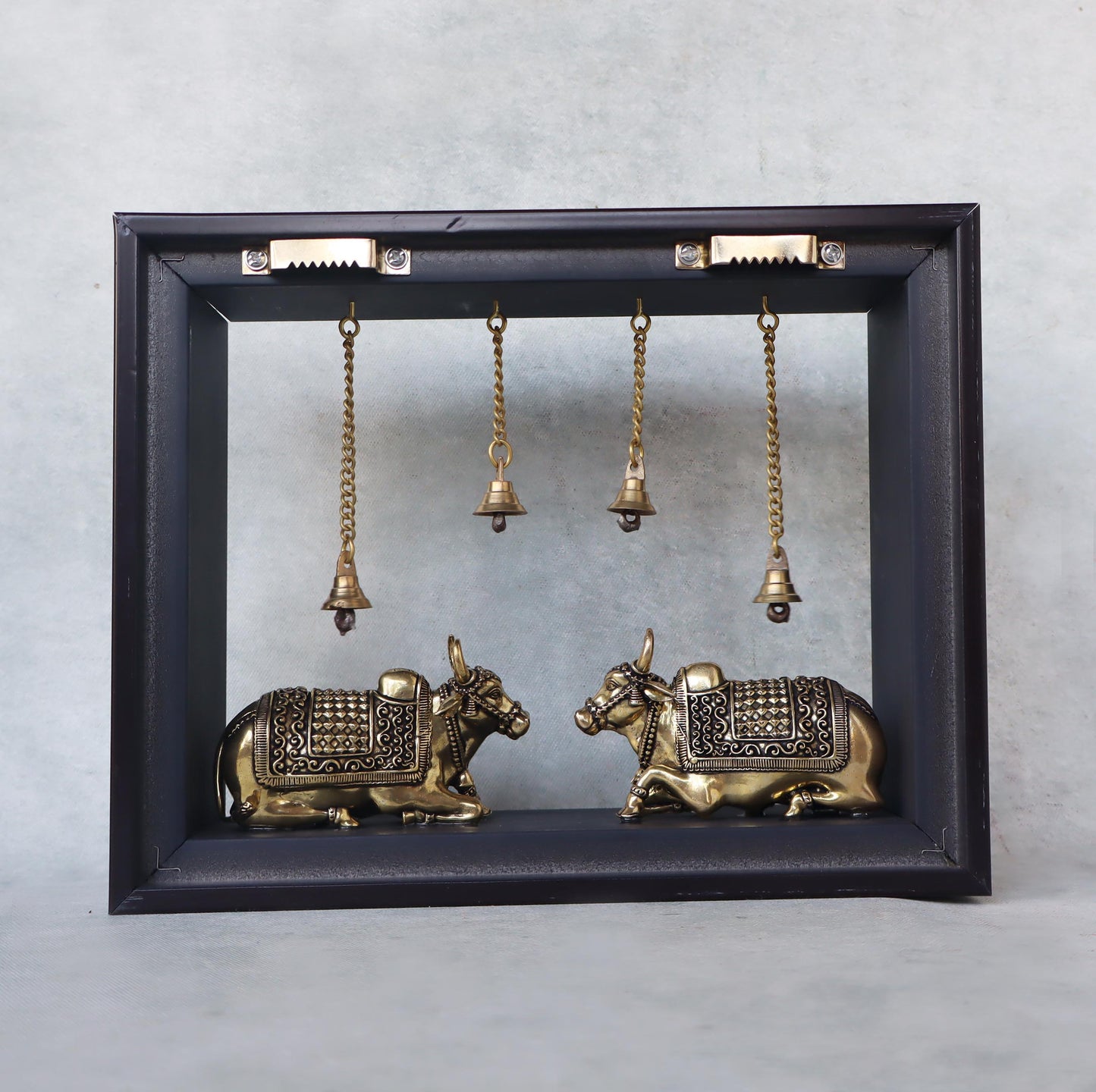 Nandi's In Wooden Frame by Satgurus