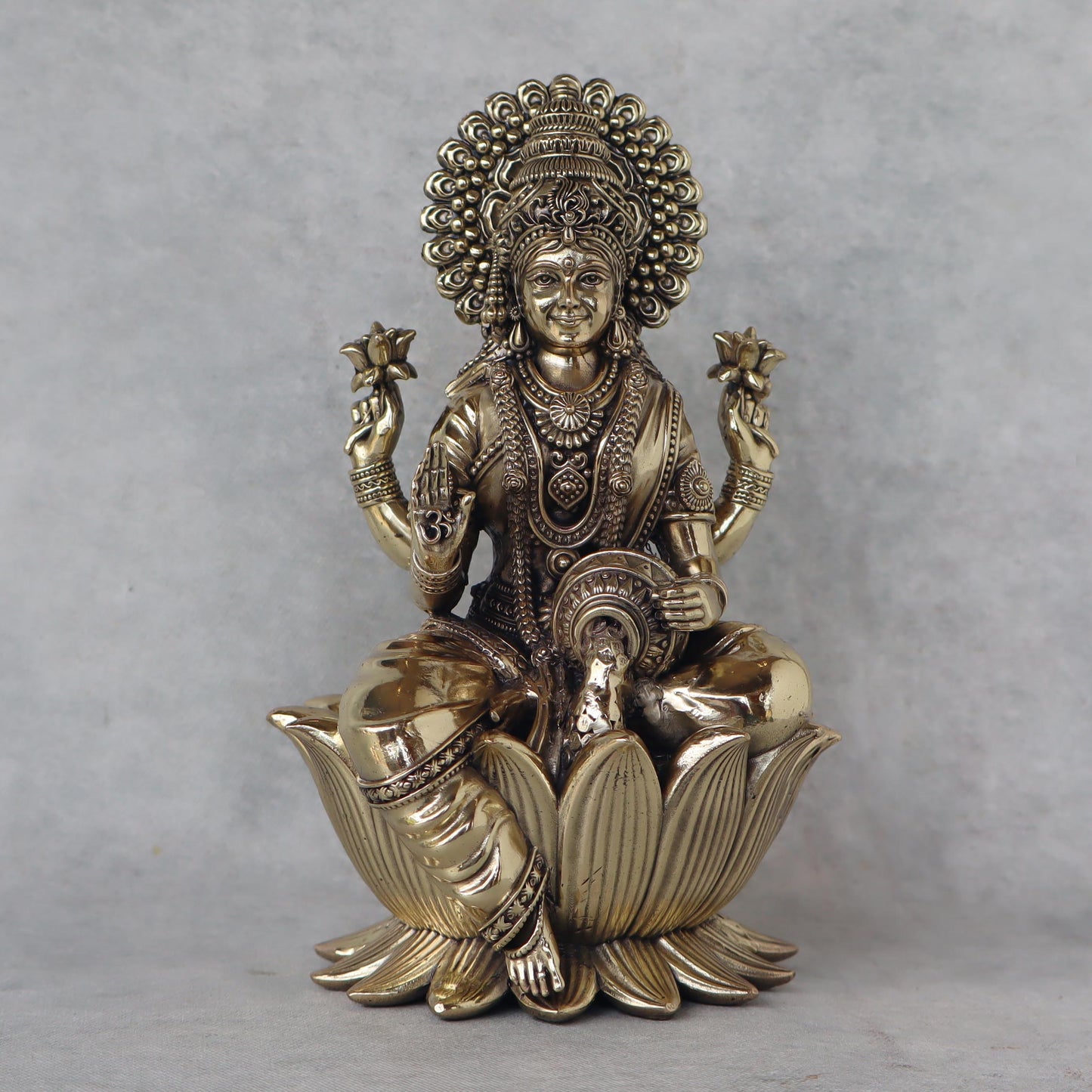 Lakshmi Seated On Lotus by Satgurus