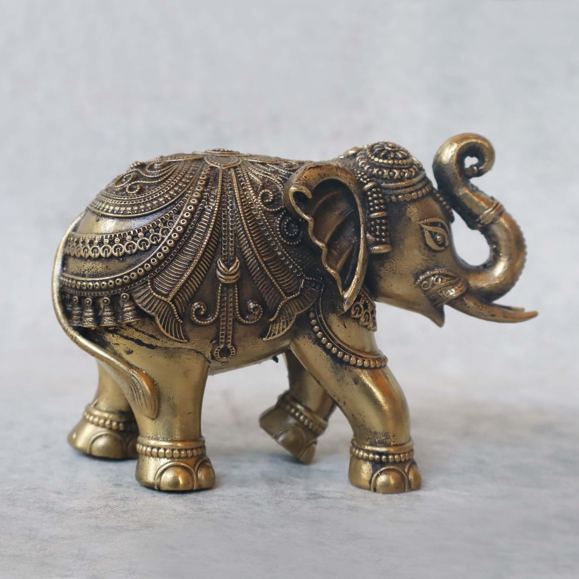 Elephant Miniature Showpiece by Satgurus