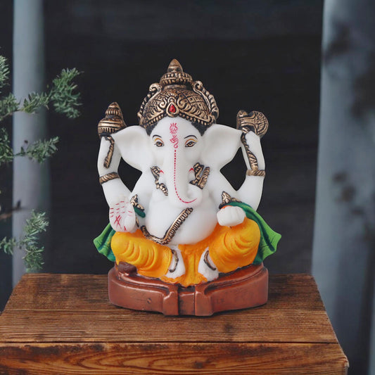 Blessing Ganesh by Satgurus