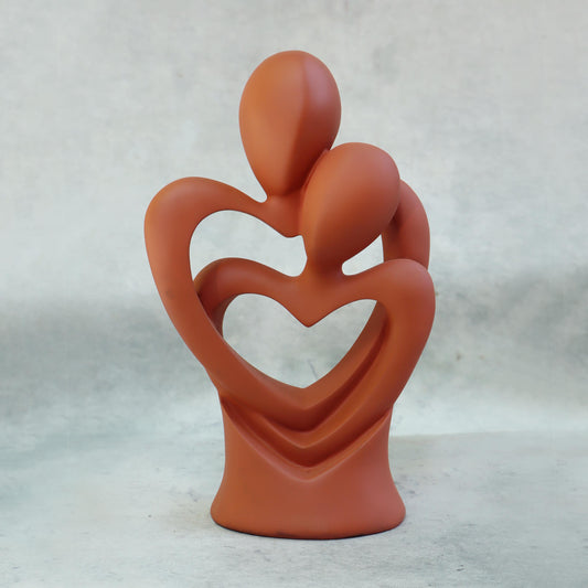 Couple Hug Sculpture by Satgurus
