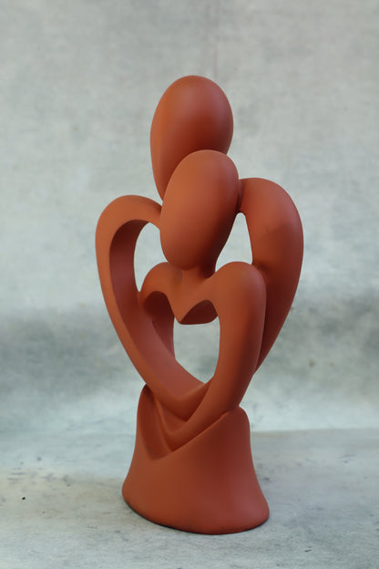 Couple Hug Sculpture by Satgurus
