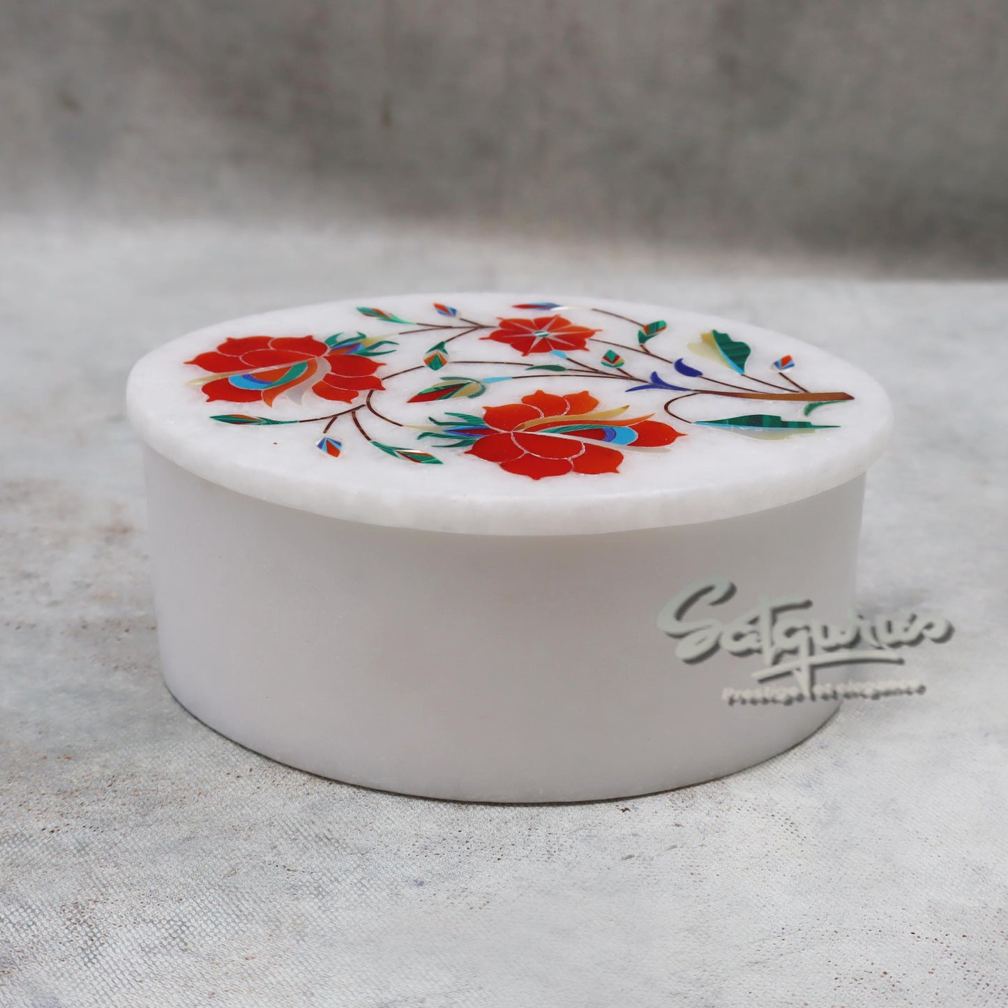 Oval Box / Inlay Work by Satgurus