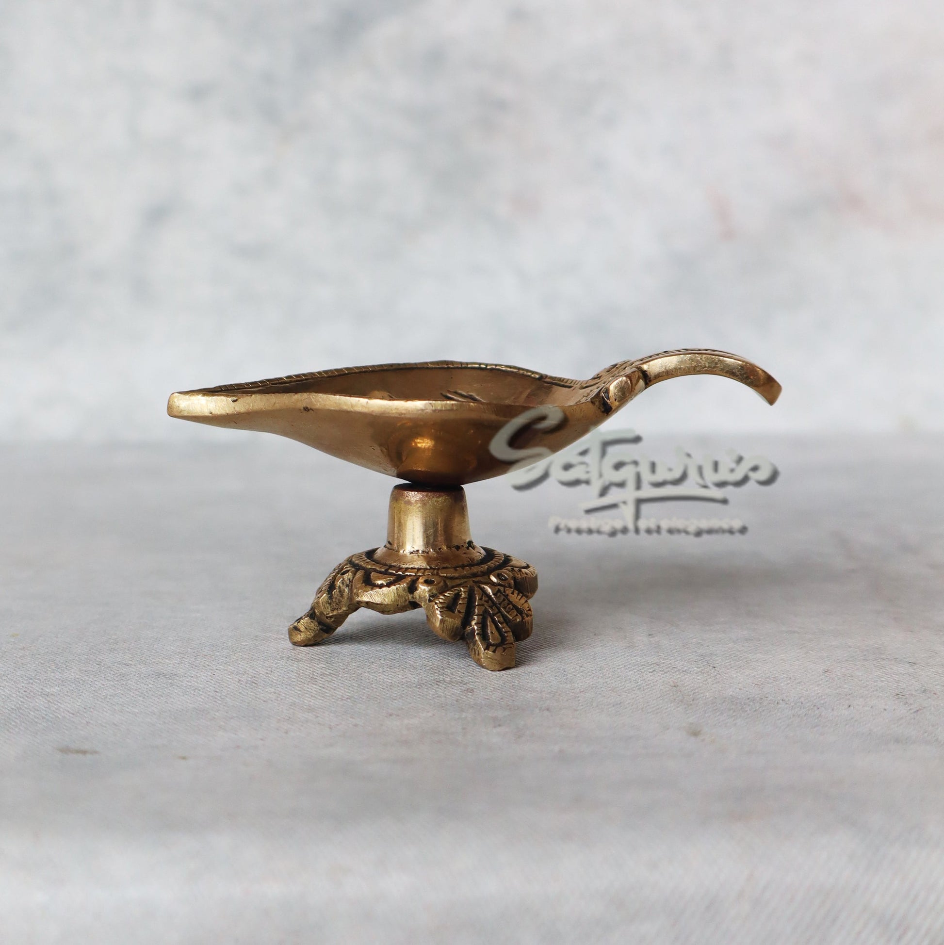 Brass Diya by Satgurus