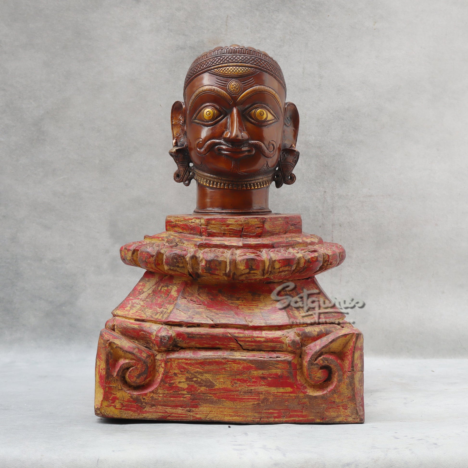 Shiv Ji Head On Stand by Satgurus