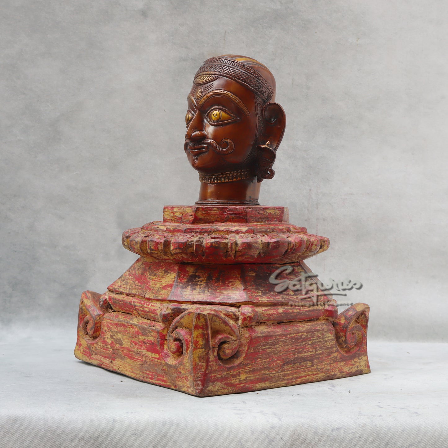 Shiv Ji Head On Stand by Satgurus