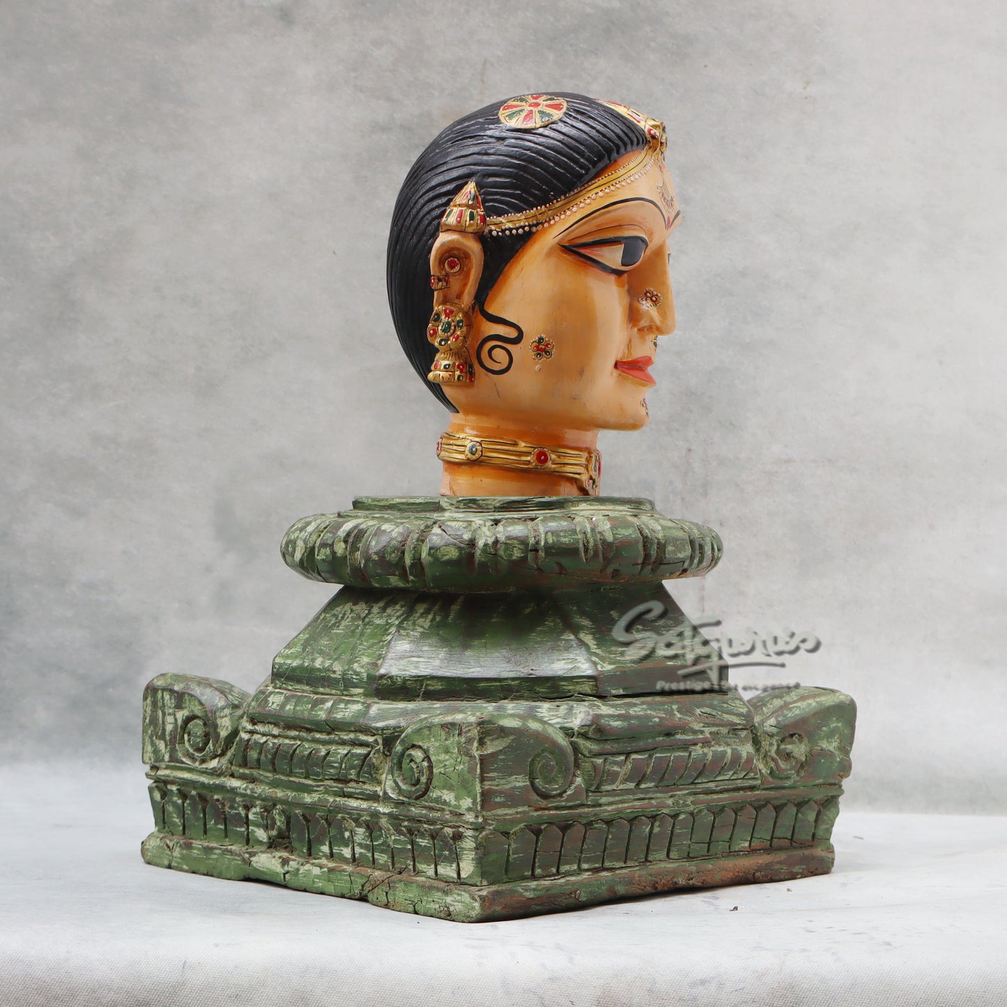 Gauri Head On Stand by Satgurus