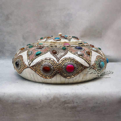Tachariya Box Stone Work / Cream by Satgurus