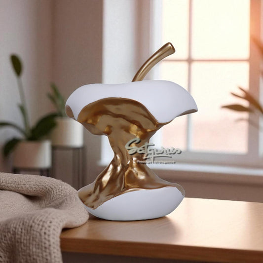 Half Apple / Small by Satgurus