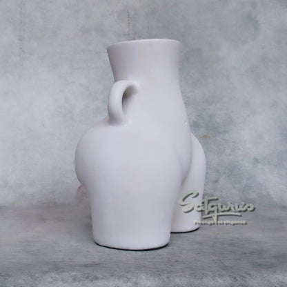 Lady Shape Vase by Satgurus