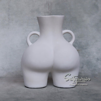 Lady Shape Vase by Satgurus