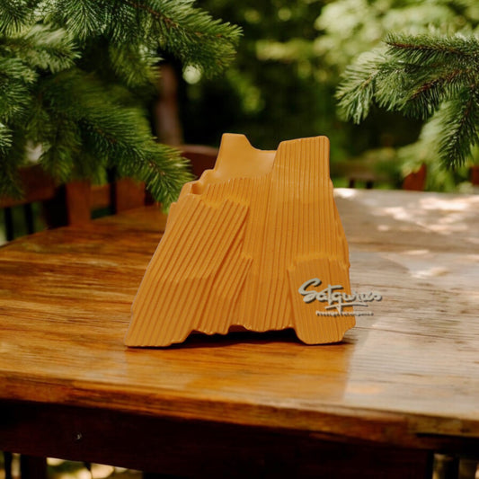 Uneven Designer Vase / Small by Satgurus