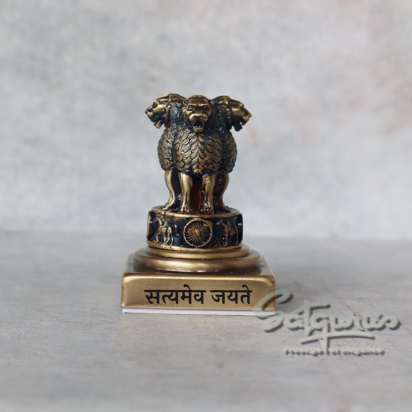 Ashoka Pillar / Ant Gold by Satgurus