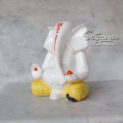 Abstract Ganesha / White / Yellow by Satgurus