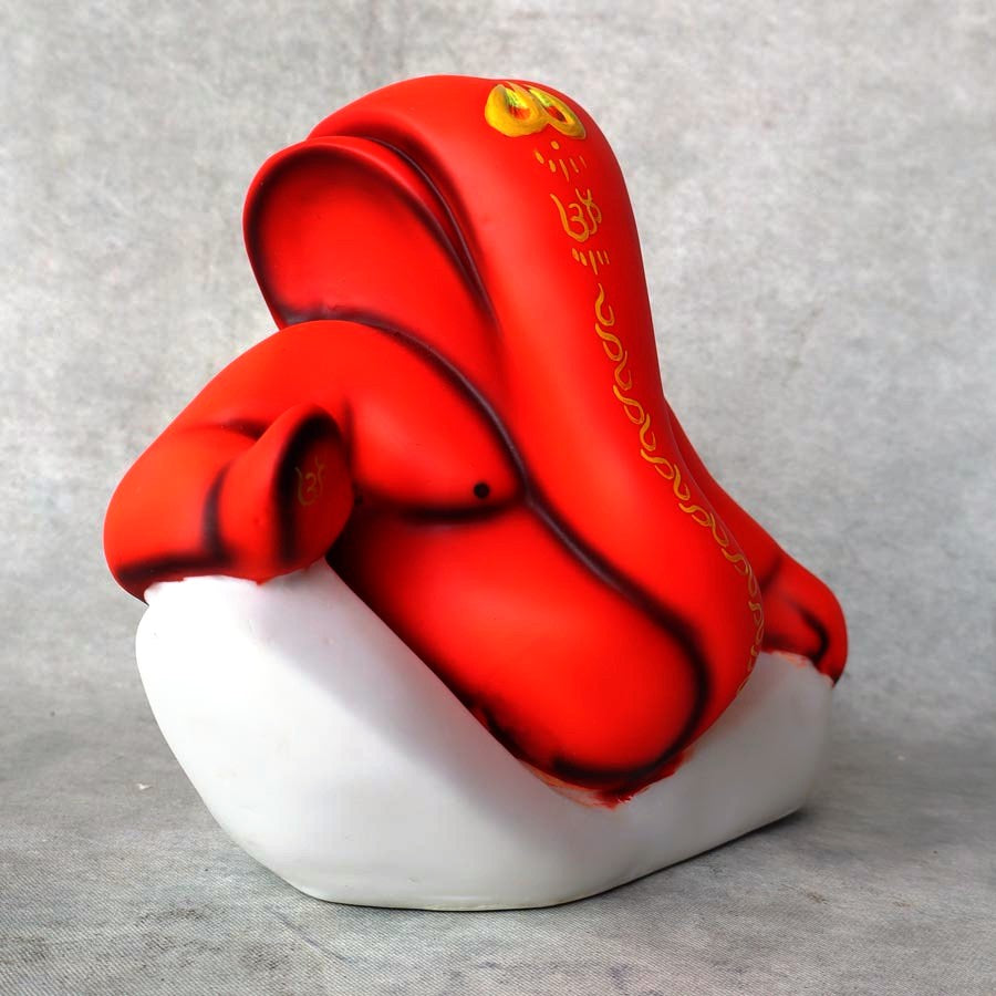 Blessing Modern Ganesha By Satgurus