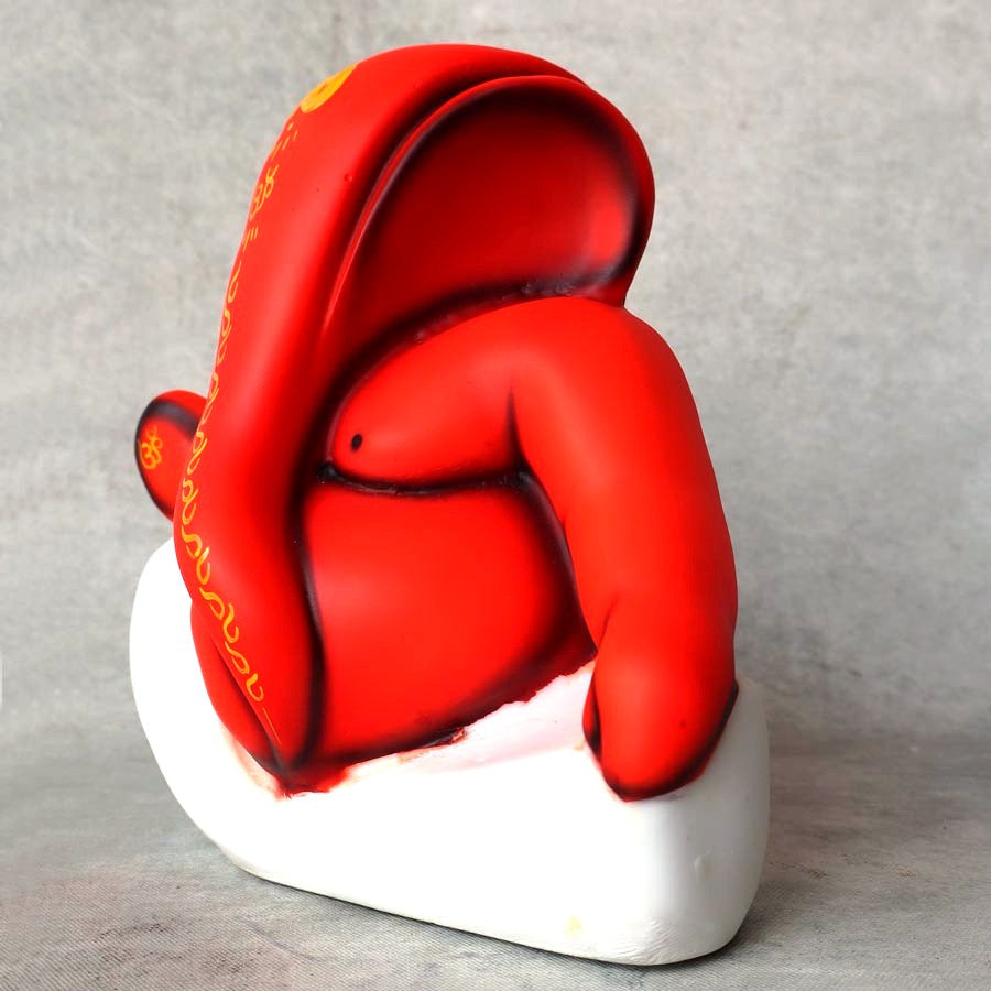 Blessing Modern Ganesha By Satgurus