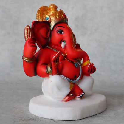 Mukut Ganesha By Satgurus