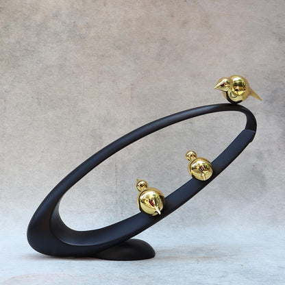 Modern Bird Table Decor By Satgurus