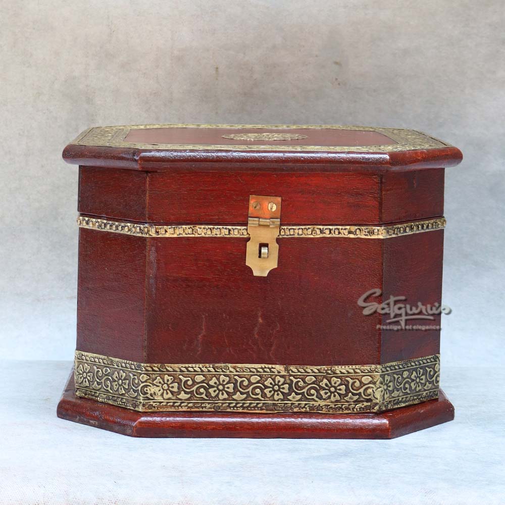 Handicrafted Wooden Box / Big By Satgurus