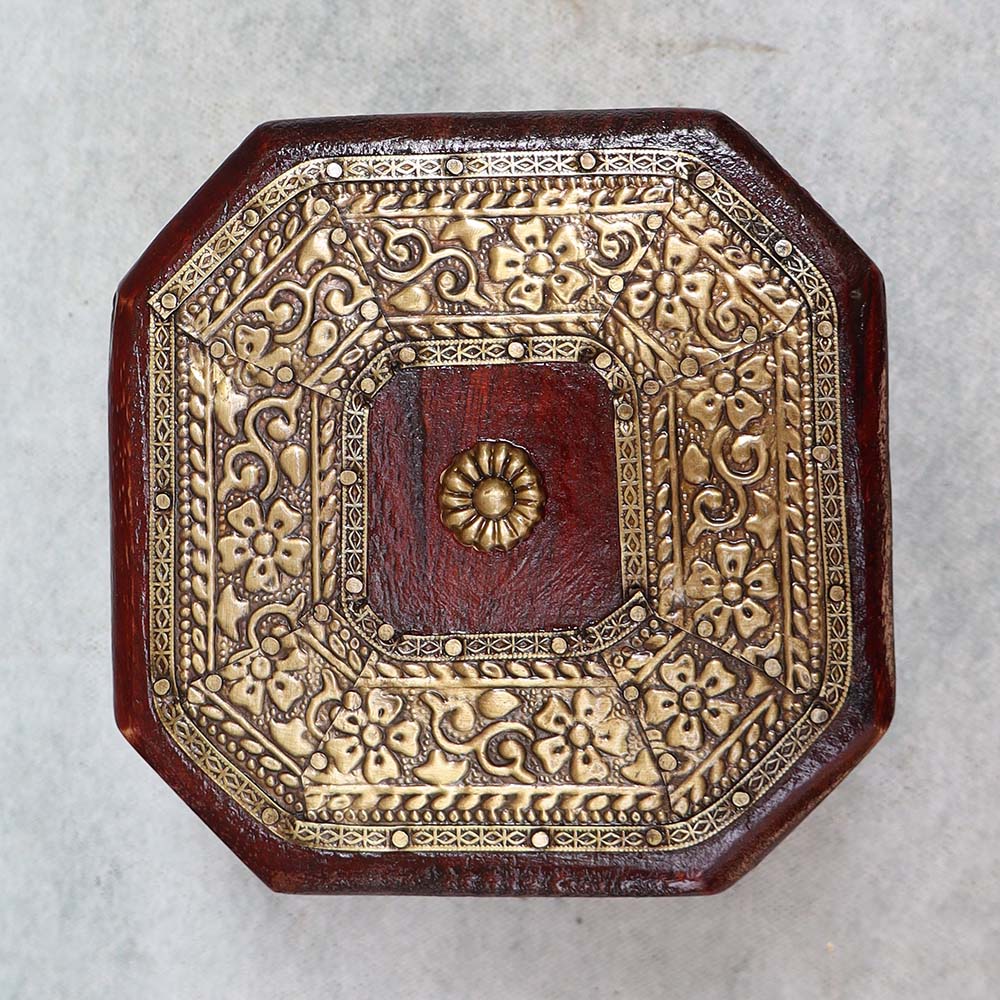 Handicrafted Wooden Box / Small By Satgurus