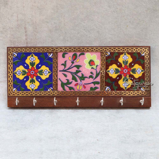 Wooden 3 Tile Keyholder By Satgurus