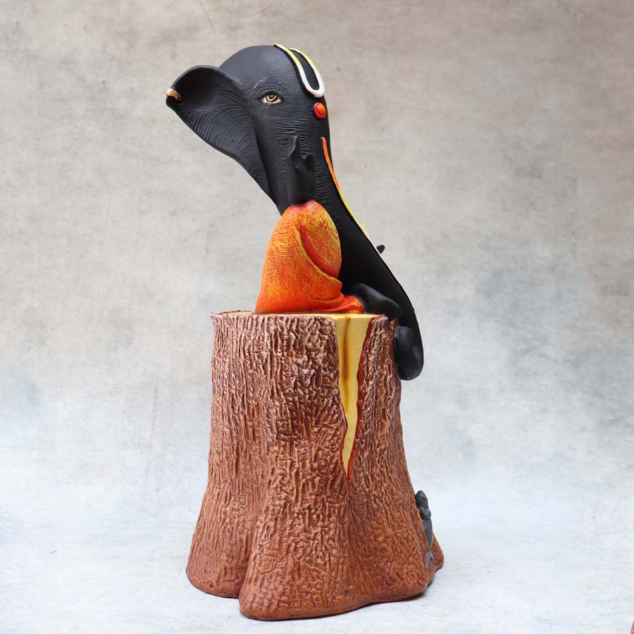 Modern Ganesha On Log By Satguru's