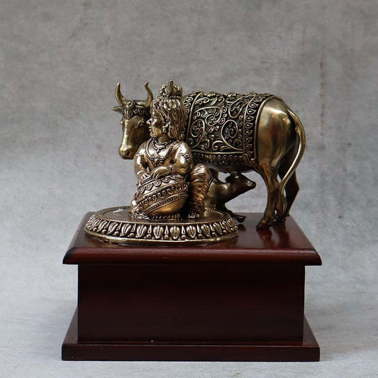 Balkrishna With Cow & Calf on Base By Satgurus