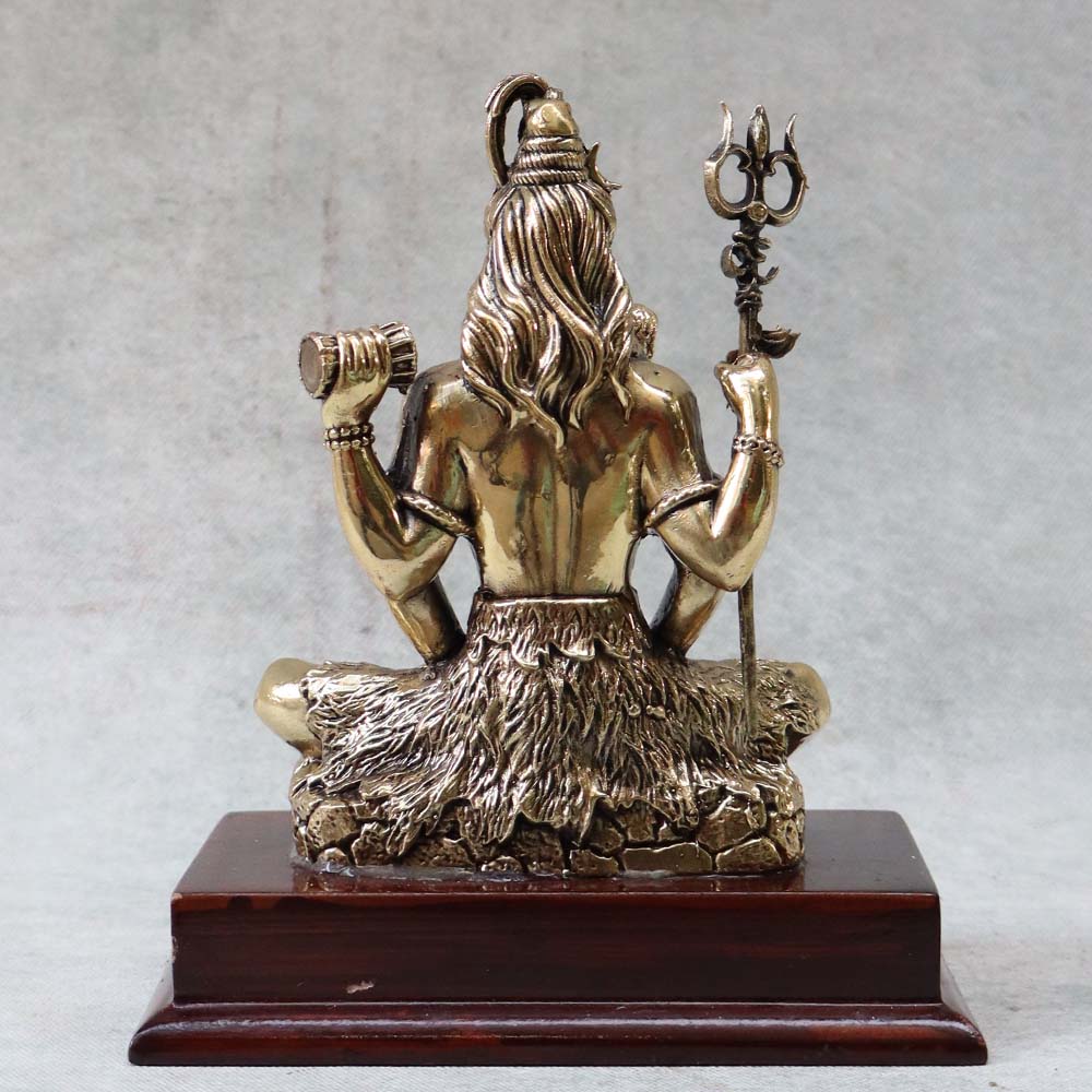 Shivji Sitting On Base By Satgurus